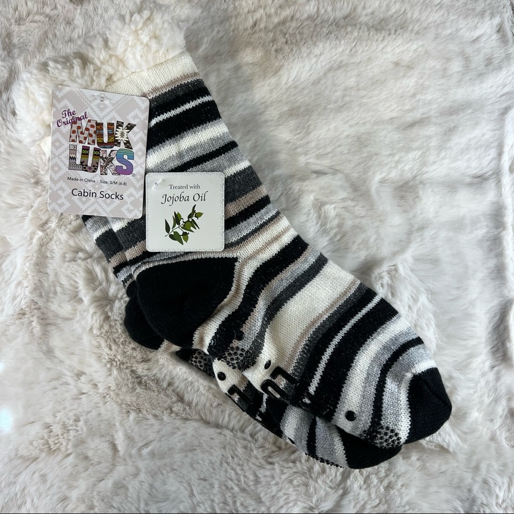 Cabin Sock Slipper Muk Luks Grey, Black & Tan Stripes S/M 5-7 NWT